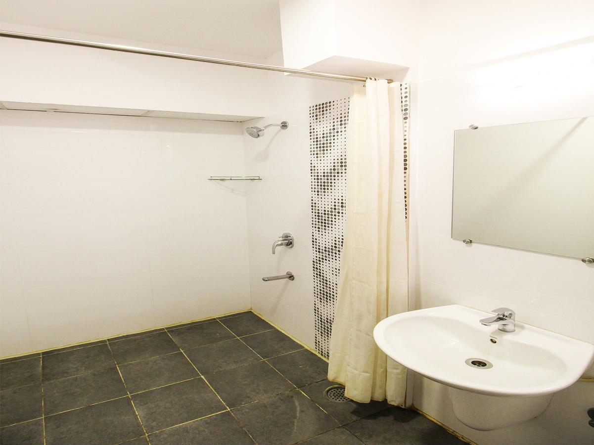 Rio Meridian Hotel Mysore Buitenkant foto