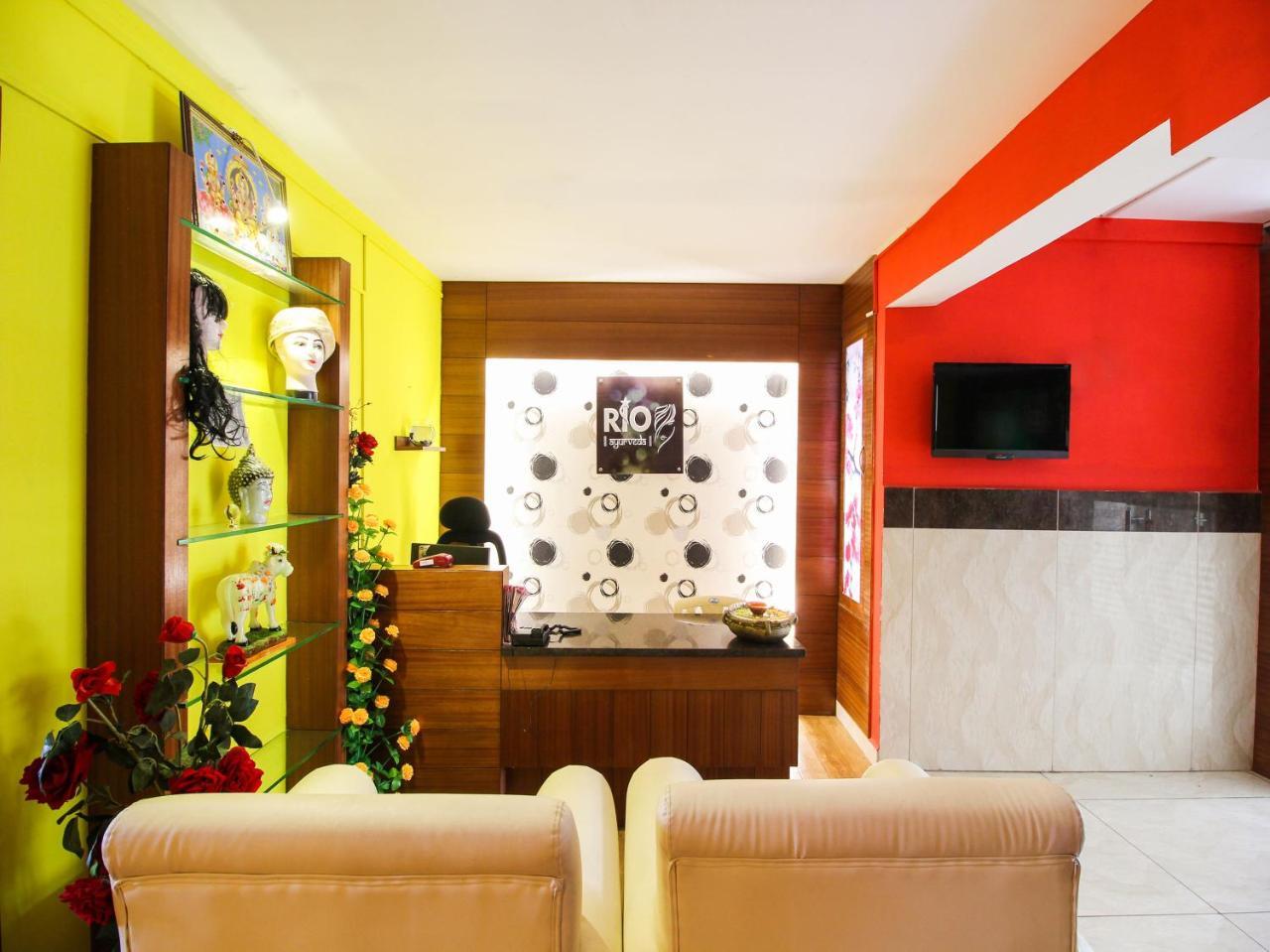 Rio Meridian Hotel Mysore Buitenkant foto